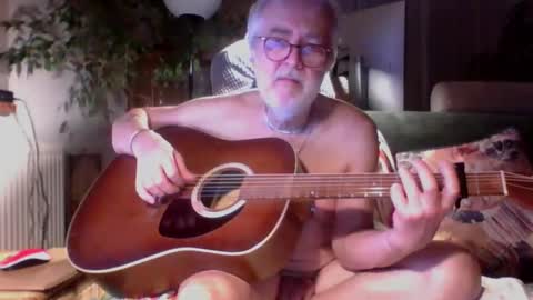 Snapshot of amberr11 chatting on 10.25.25 Amberr11 online show from 10.25.25