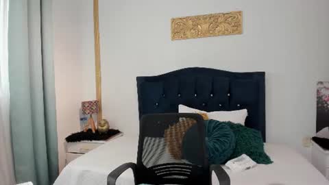 Amber  online show from 06.18.26