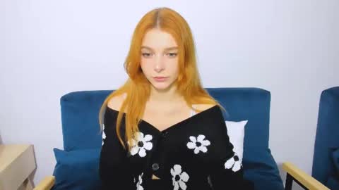 Snapshot of amberstudent chatting on 11.16.25 Amber online show from 11.16.25