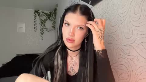 Alica online show from 11.24.25