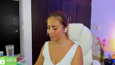 Snapshot of amelia_chillvibes chatting on 01.07.25 AMELIA online show from 01.07.25