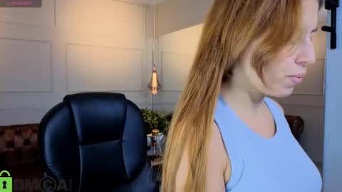 Snapshot of amelia_chillvibes chatting on 09.14.25 AMELIA online show from 09.14.25