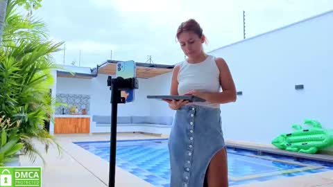 Snapshot of amelia_chillvibes chatting on 11.23.25 AMELIA online show from 11.23.25