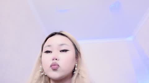 Snapshot of amelia_sunlight chatting on 01.16.25 Amelia online show from 01.16.25