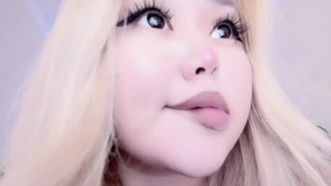 Snapshot of amelia_sunlight chatting on 01.16.25 Amelia online show from 01.16.25