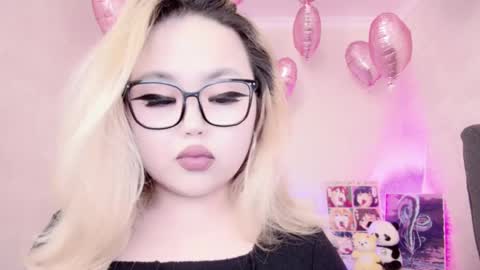 Snapshot of amelia_sunlight chatting on 02.15.25 Amelia online show from 02.15.25