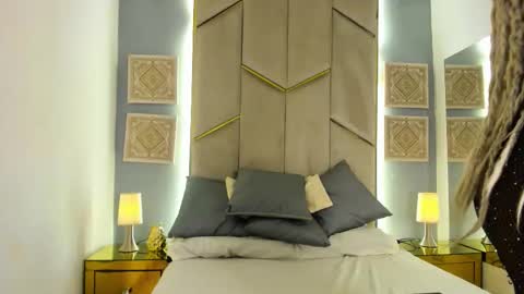 Snapshot of ameliabaker_ chatting on 12.03.25 AmeliaDancer online show from 12.03.25