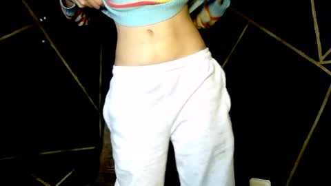 Amalia Castro online show from 04.12.26