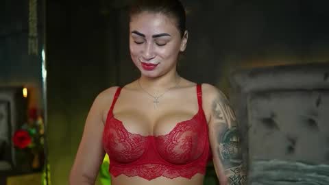 Snapshot of ameliajupiter chatting on 11.23.25 Amelia online show from 11.23.25