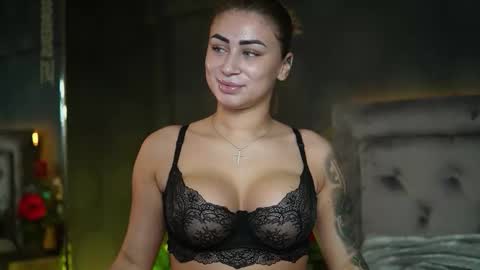 Snapshot of ameliajupiter chatting on 11.24.25 Amelia online show from 11.24.25