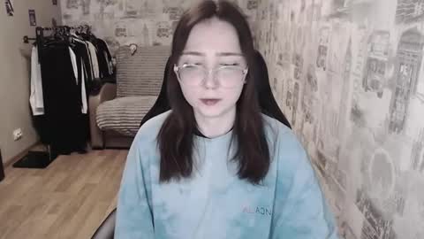 Snapshot of ameliakamishiro chatting on 03.04.25 Amelia online show from 03.04.25