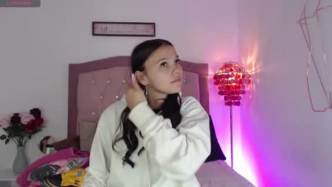 Snapshot of amelialoveace chatting on 10.06.25 amelialoveace online show from 10.06.25