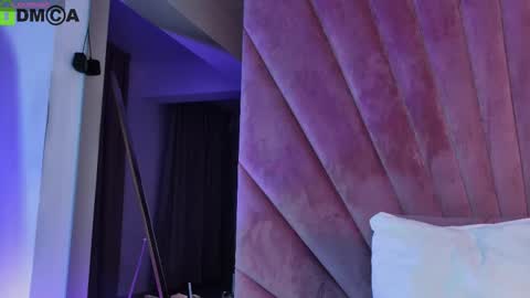 Snapshot of ameliamarisx chatting on 11.16.25 Amelia online show from 11.16.25