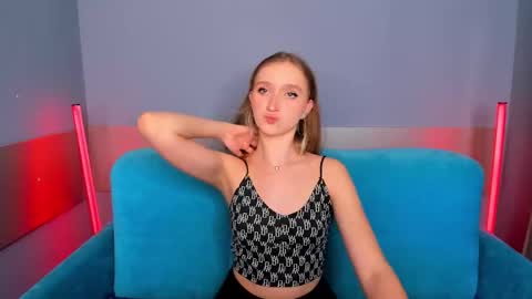 ameliawise online show from 02.23.25