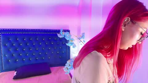 Amelie online show from 04.23.26