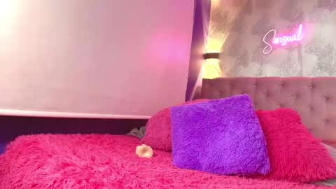 Snapshot of amelie_sutra chatting on 12.14.25 Amelie online show from 12.14.25