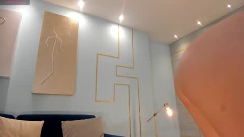 Amelie Graham online show from 12.28.24