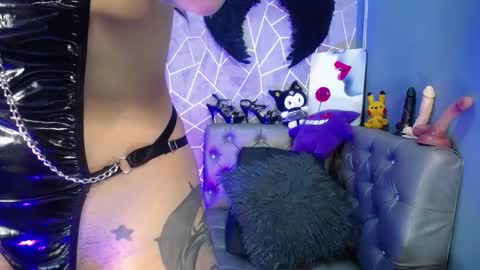 AMELIEROUS .. see you tomorrow  kisses online show from 10.08.25