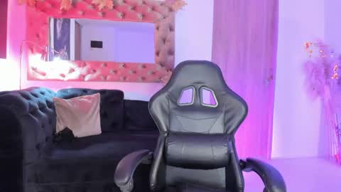          online show from 05.13.26