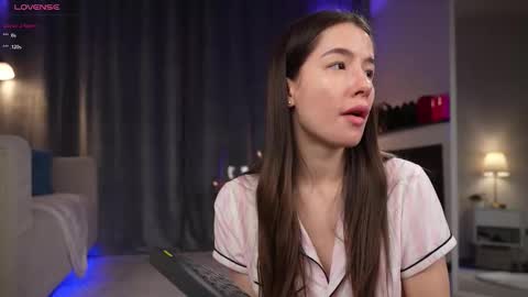 Snapshot of amelyxxx chatting on 10.12.25 Amy online show from 10.12.25