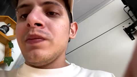 Snapshot of americanbig_dick chatting on 03.18.26 Lucian online show from 03.18.26