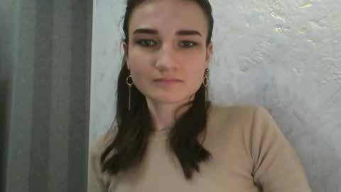 Julia  online show from 02.15.25