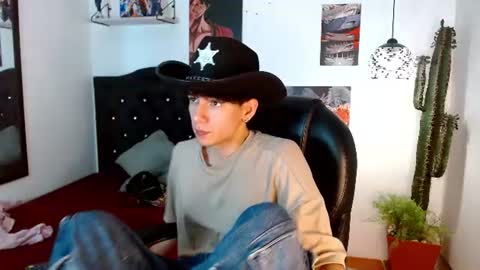 Snapshot of amethystshadow chatting on 06.24.26 amethystshadow online show from 06.24.26