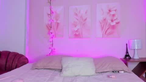 AmiiClark  online show from 03.14.26