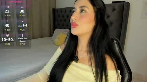Snapshot of amiirra_ chatting on 06.05.26 Amira sweet online show from 06.05.26
