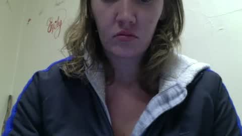 Snapshot of amileamariestar chatting on 12.18.24 amileamariestar online show from 12.18.24