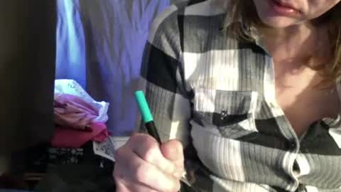 Snapshot of amileamariestar chatting on 12.30.24 amileamariestar online show from 12.30.24