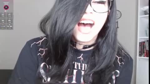 Snapshot of amilustxx chatting on 01.12.26 amilust online show from 01.12.26