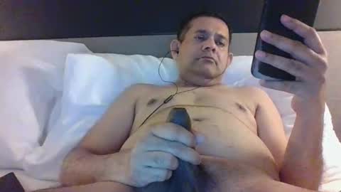 Snapshot of amimonalisa chatting on 11.28.25 amimonalisa online show from 11.28.25