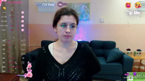 Snapshot of aminabeatris chatting on 01.04.25 Amina online show from 01.04.25