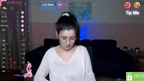Snapshot of aminabeatris chatting on 01.20.25 Amina online show from 01.20.25
