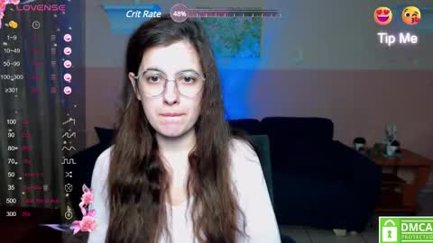 Snapshot of aminabeatris chatting on 02.10.25 Amina online show from 02.10.25