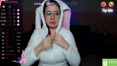 Snapshot of aminabeatris chatting on 02.20.25 Amina online show from 02.20.25