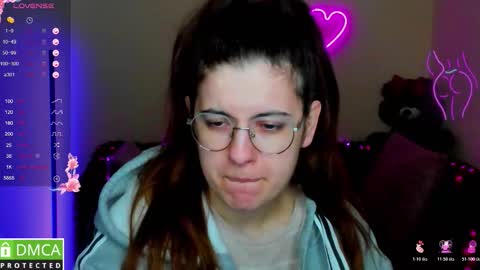 Amina online show from 02.21.26