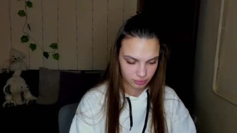 Amina online show from 12.10.24