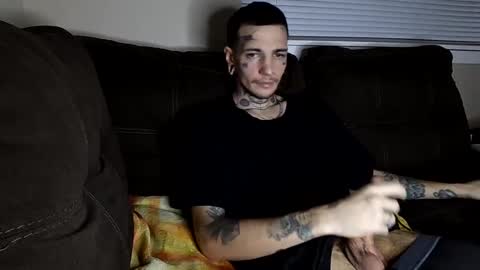 Snapshot of amiri_sweater chatting on 03.06.25 amiri_sweater online show from 03.06.25