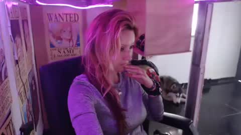 Snapshot of ammber3 chatting on 02.13.25 Paula D online show from 02.13.25