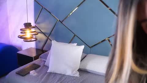 Snapshot of ammy_durand chatting on 02.12.26 ammy durand online show from 02.12.26