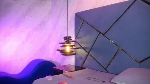 Snapshot of ammy_durand chatting on 02.18.26 ammy durand online show from 02.18.26