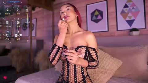 Snapshot of ammyscott1 chatting on 11.07.25 Ammy Scott online show from 11.07.25