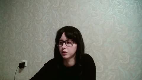 Amomira online show from 12.28.24