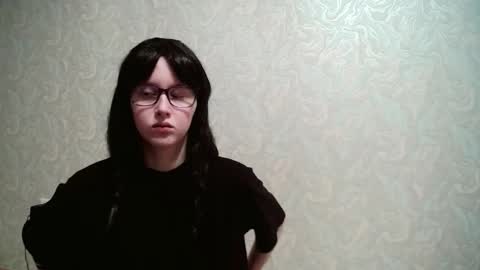 Amomira honeyx online show from 11.18.25