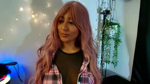 Snapshot of amonet_23 chatting on 11.11.25 amonet 23 online show from 11.11.25