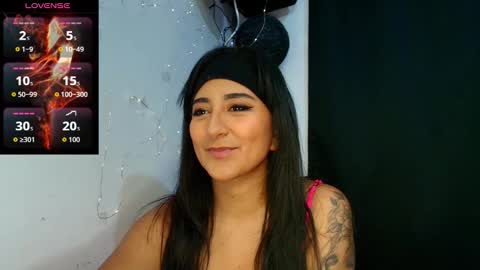 Snapshot of amonet_23 chatting on 11.20.25 amonet 23 online show from 11.20.25