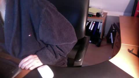 Snapshot of amor2200 chatting on 12.05.24 Amor2200 online show from 12.05.24