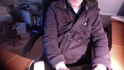 Snapshot of amor2200 chatting on 01.09.25 Amor2200 online show from 01.09.25